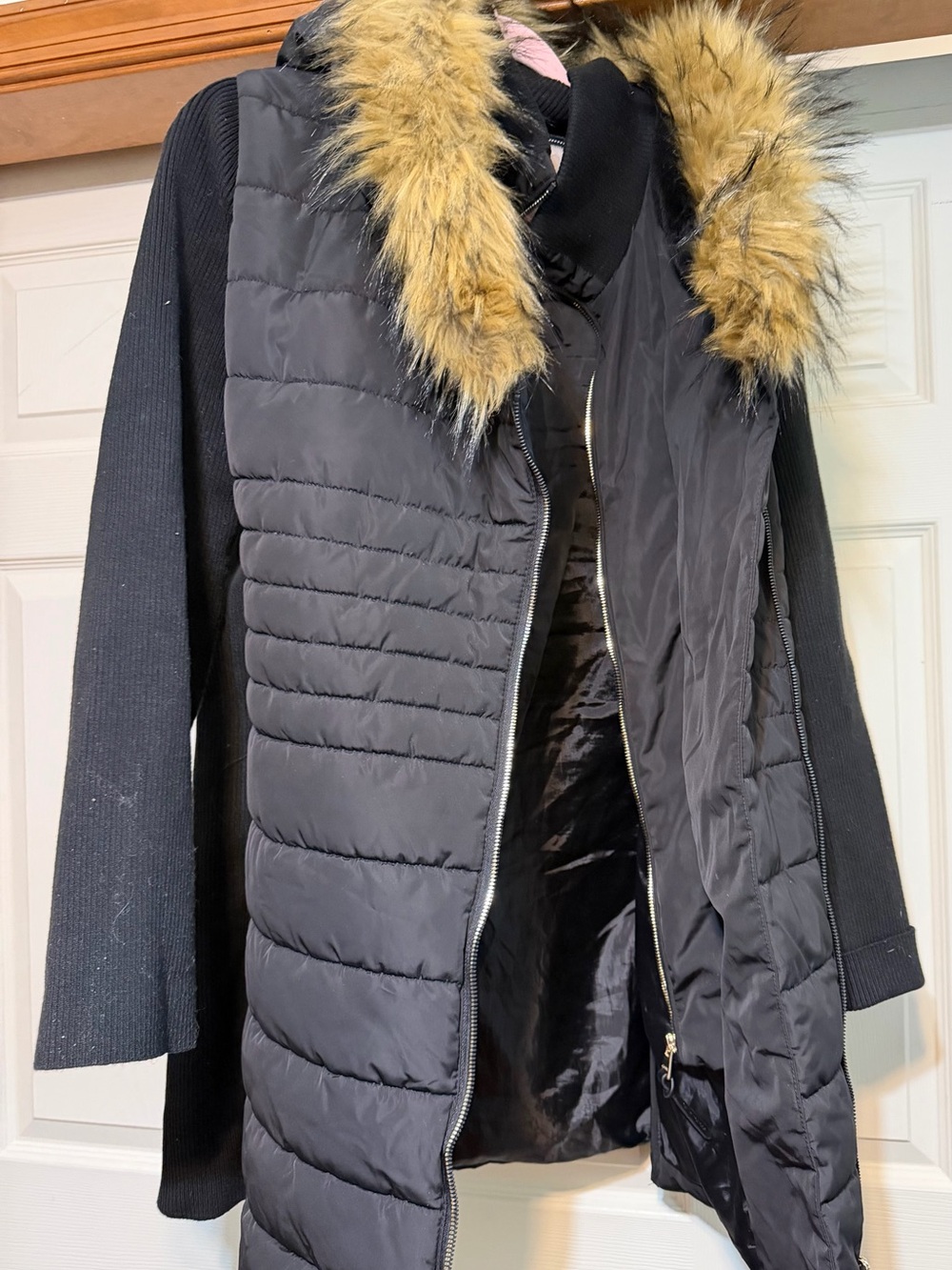 Calvin Klein Women’s Quilted Coat with Faux Fur Trim